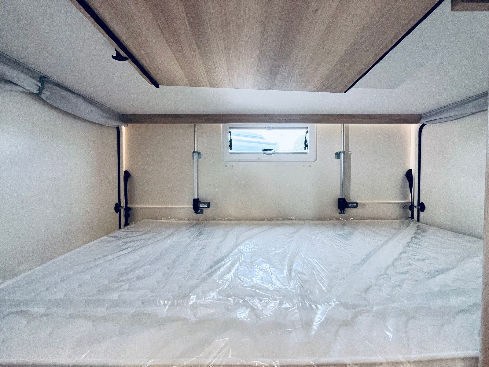 Fahrzeugabbildung NobelART A-9000 - Modell 2026