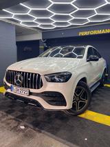 Mercedes-Benz GLE 400 d 4MATIC Coupé | AMG Line |  Vollausst - Mercedes-Benz GLE 400 Gebrauchtwagen in Berlin