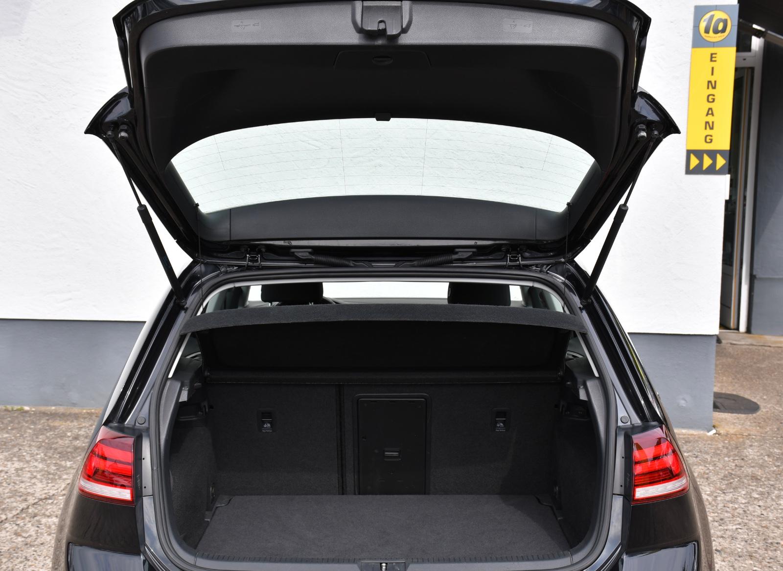 Volkswagen Golf VII Lim. Comfortline Navi PDC Sitzhz. Klima, миниатюра 11
