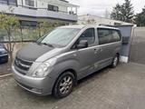 Hyundai H-1 Travel  8 Sitzer Motor springt nicht an - gebrauchte Hyundai H-1 aus dem Jahr 2010