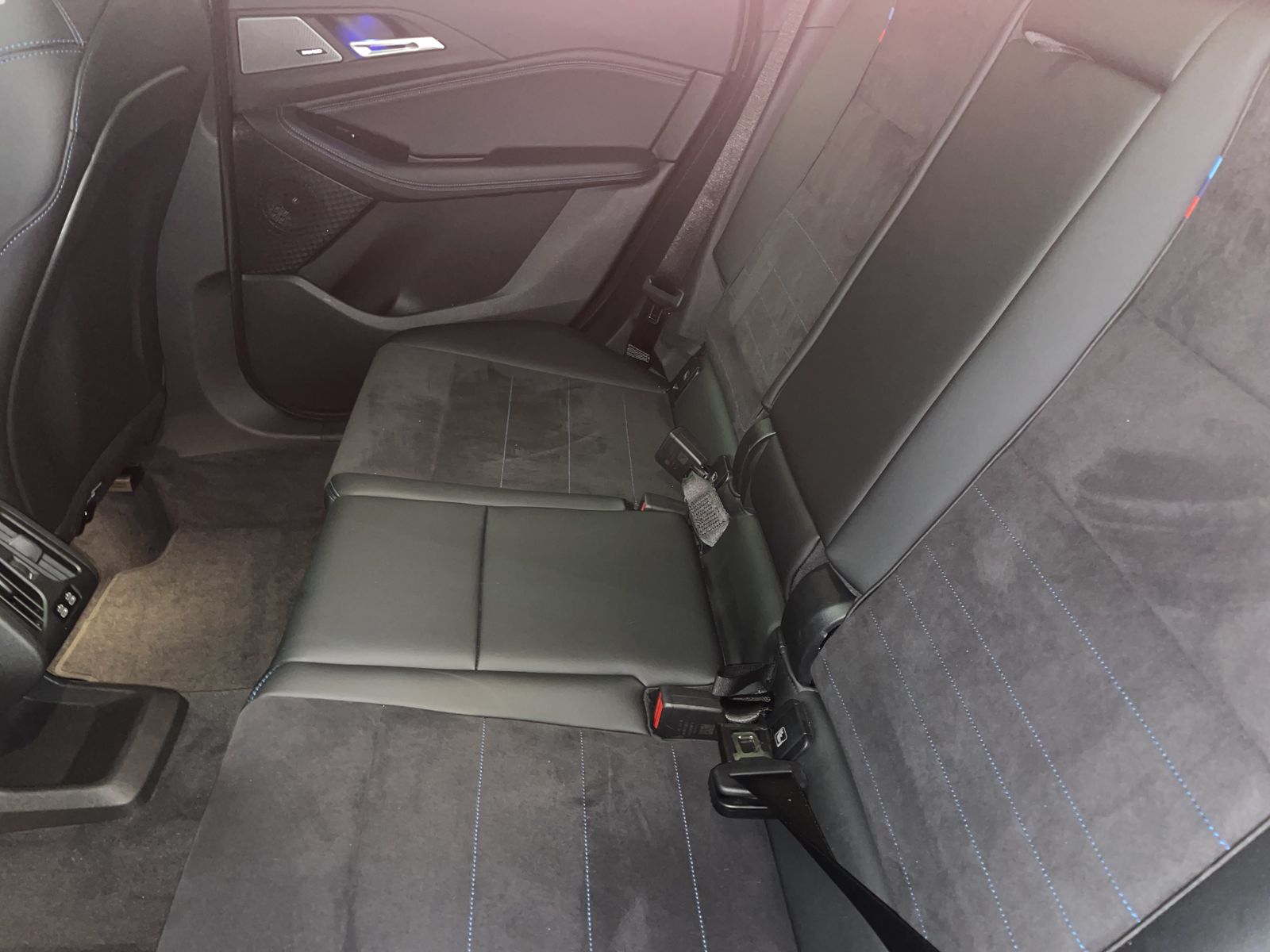 BMW 223 Active Tourer - Bild 13