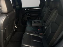 PORSCHE Cayenne S Diesel 8xBereift|Bose|Luftfahrwerk