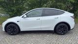 Tesla Model Y Long Range AWD - Tesla Model Y mit Anhängerkupplung