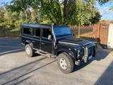 Land Rover Defender 110 Td4 Station Wagon SE SE - Land Rover Defender: 5 Türen