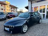 Alfa Romeo 159 1.9JTDm 150Cv Sportwagon Distinct - Alfa Romeo 159 mit Diesel-Antrieb