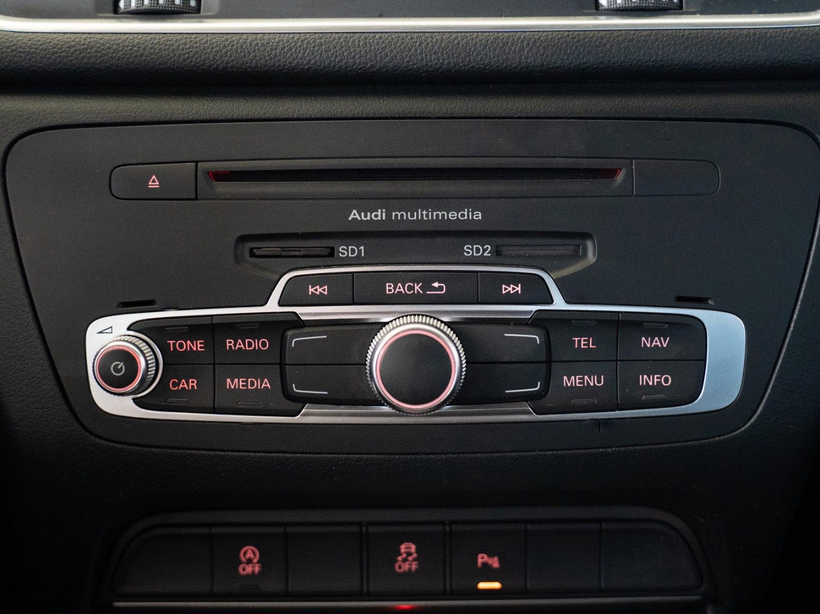 Fahrzeugabbildung Audi Q3 2.0 TFSI quattro AUTOM./ALLRAD/SITZHEIZUNG
