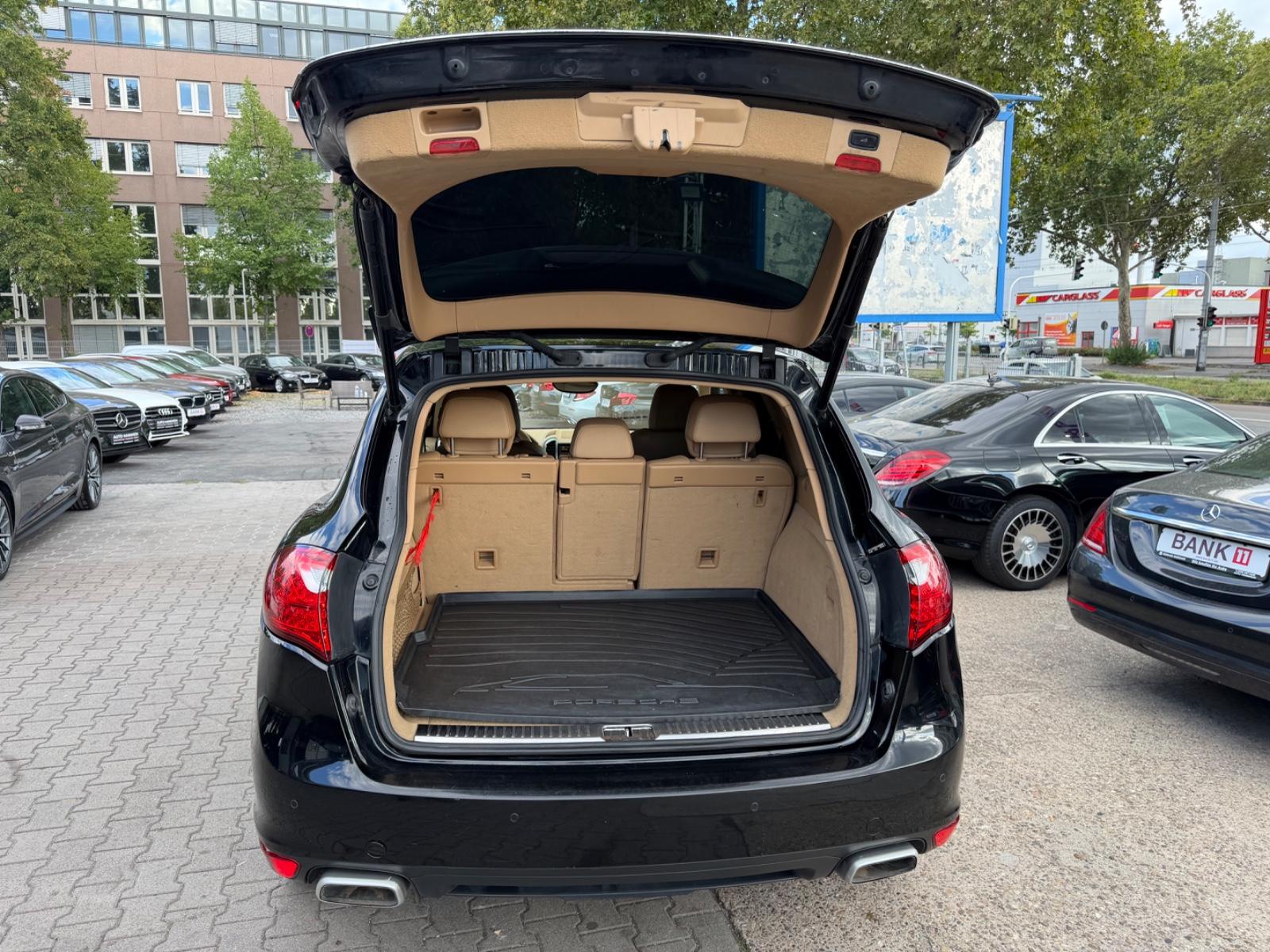 Porsche CAYENNE DIESEL TÜV NEU