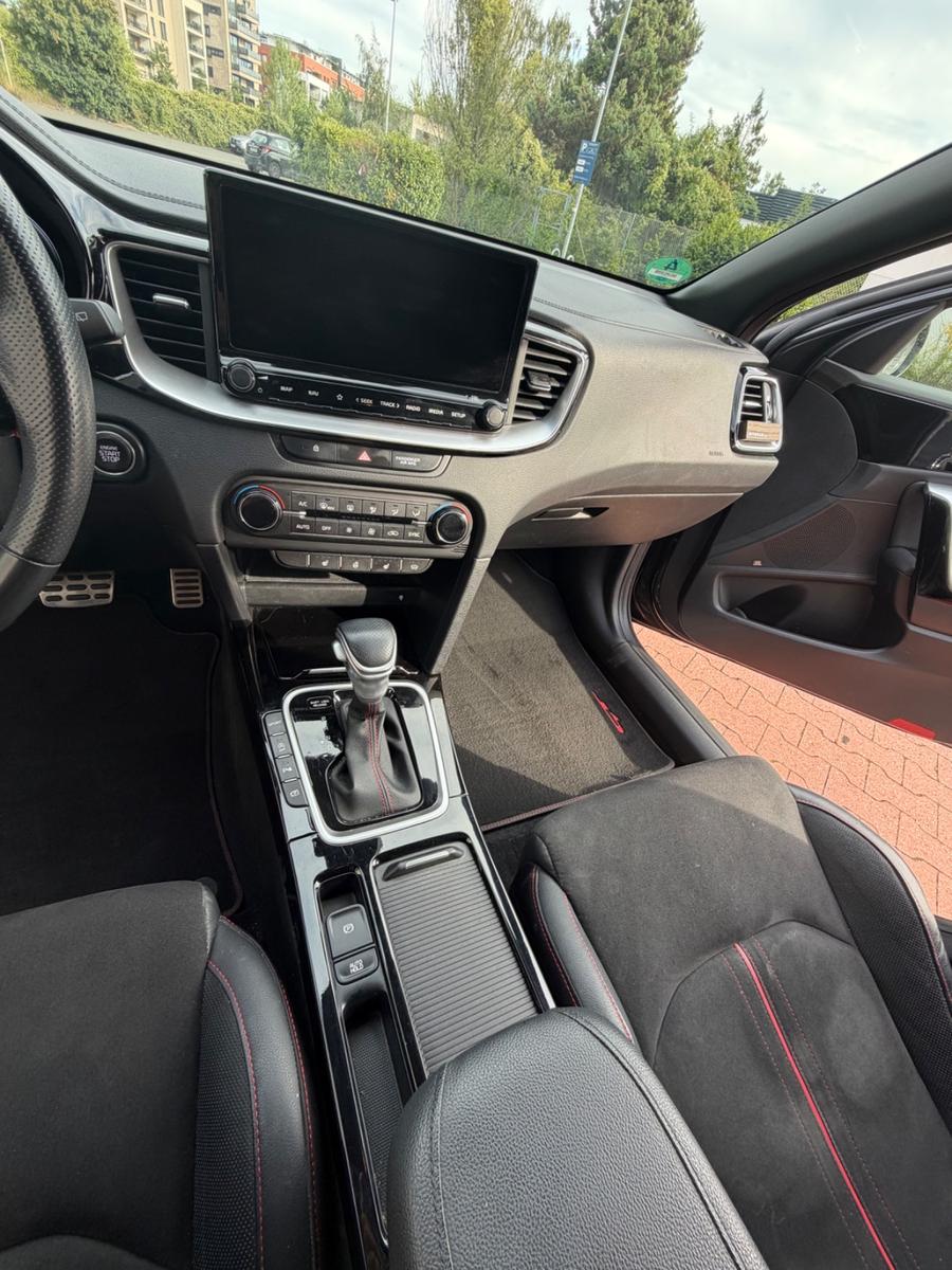 Kia pro_cee'd / ProCeed 1.6 T-GDI DCT GT GT