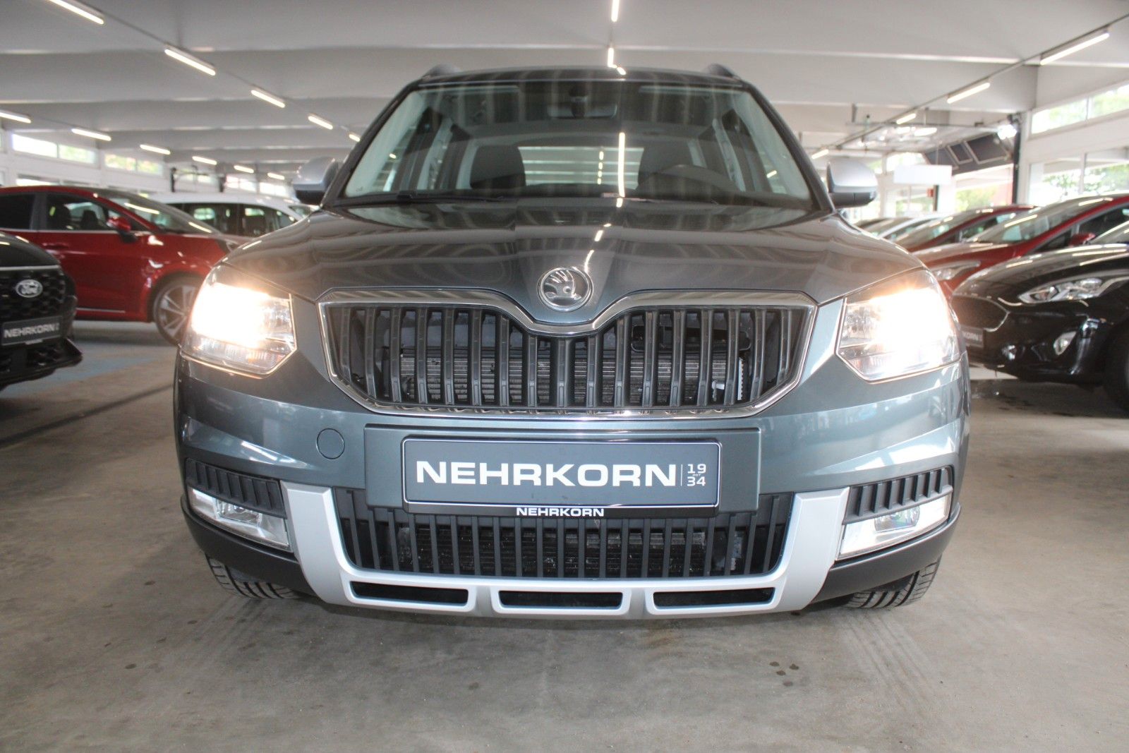 Fahrzeugabbildung SKODA Yeti 1.4 TSI Green tec Ambition Outdoor AHK 1.Hd