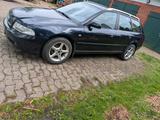 Audi A4 B5 Avant 1.8 Dunkelblau mit AHK - Audi A4 B5-8D