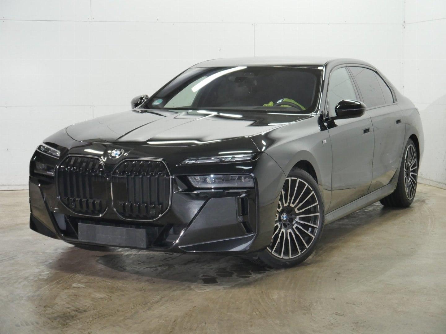 BMW 740 d xDrive Limousine M Paket Pro Executive Loun