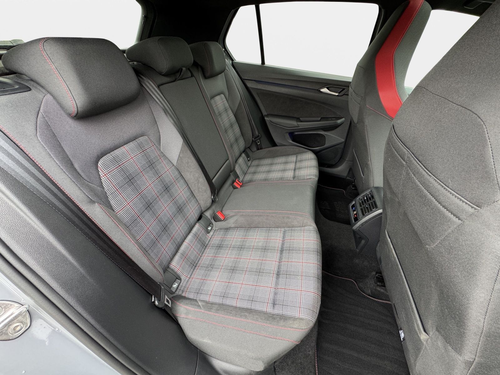 Volkswagen Golf - Bild 16