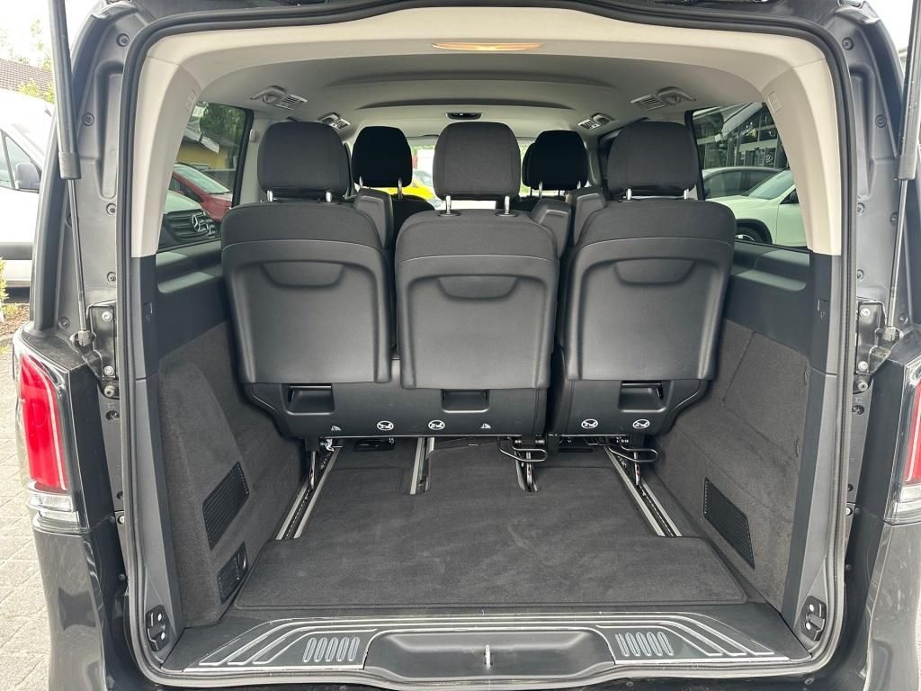 Fahrzeugabbildung Mercedes-Benz V 300 d STYLE Lang AHK SHZ STH KlimaA KAM BremsA