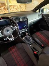 Volkswagen Golf 2.0 TSI 213kW OPF DSG GTI TCR GTI TCR - Volkswagen Golf: GTI Tcr