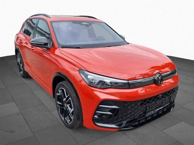 Fahrzeugabbildung Volkswagen Tiguan 2,0 TDI DSG 4MOTION R-LINE LEDER HUD PANO