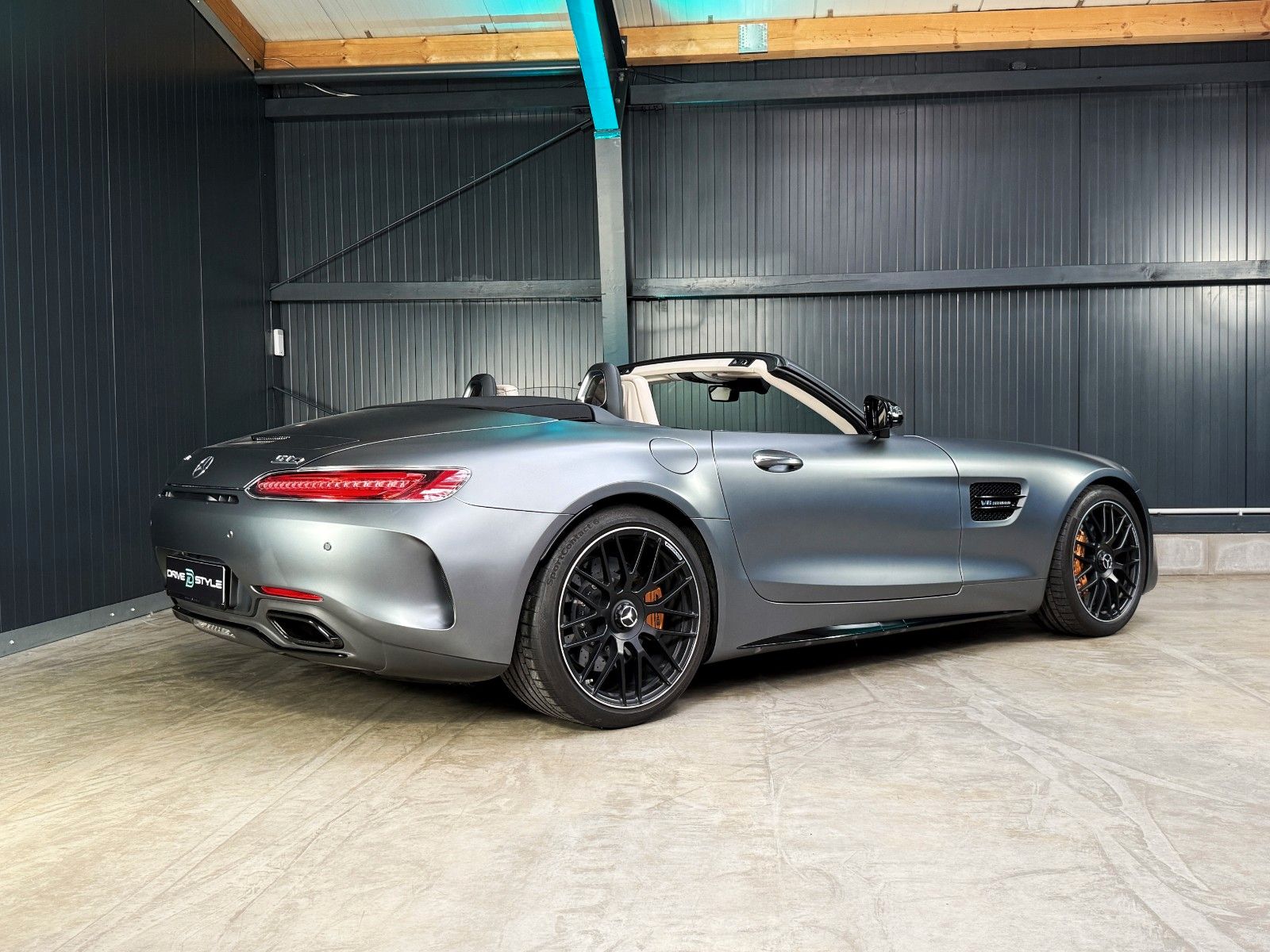 Fahrzeugabbildung Mercedes-Benz AMG GT C Roadster + designo + 2.Hand + MWST ausw