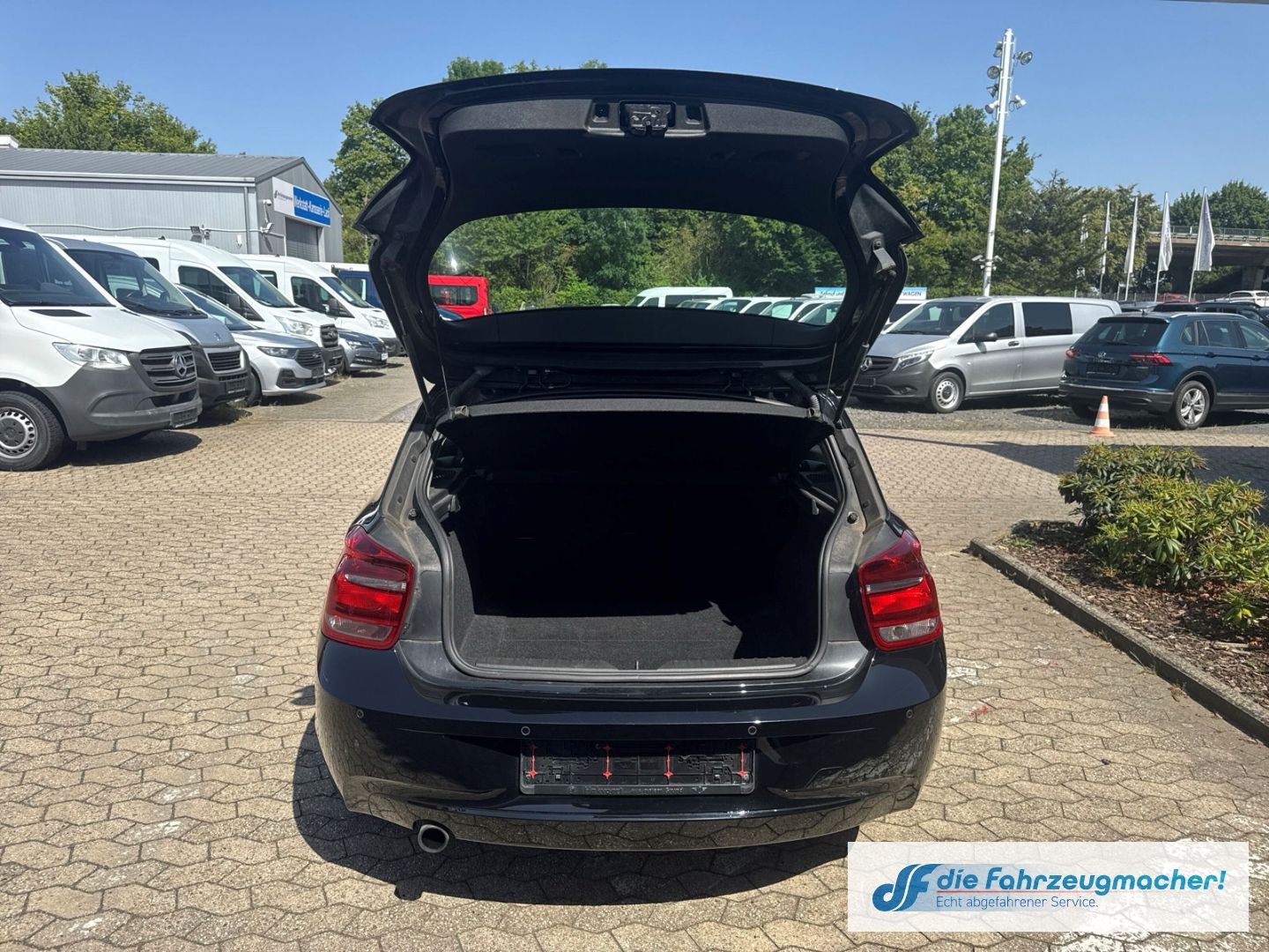 Fahrzeugabbildung BMW 116 i Sperrdiff. Fahrerprofil Keyless *EXPORT