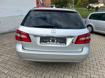 Mercedes E 220 - 10