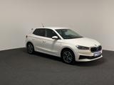 Skoda Fabia TOUR 1.0TSI Navi vor.AHK PDC Klima Klima - Skoda Fabia aus 2023