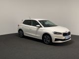Skoda Fabia TOUR 1.0TSI Navi vor.AHK PDC Klima Klima - Skoda Fabia: Tour