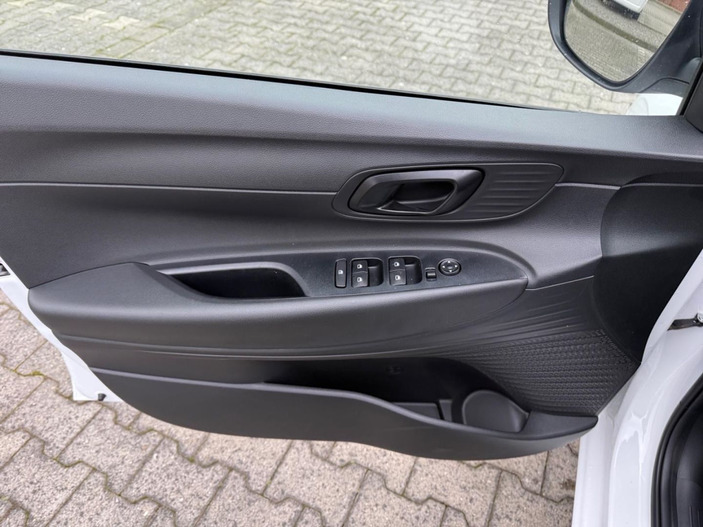 Fahrzeugabbildung Hyundai i20 1.0 T-GDI 100 PS MT Navi, Rückfahrkamera