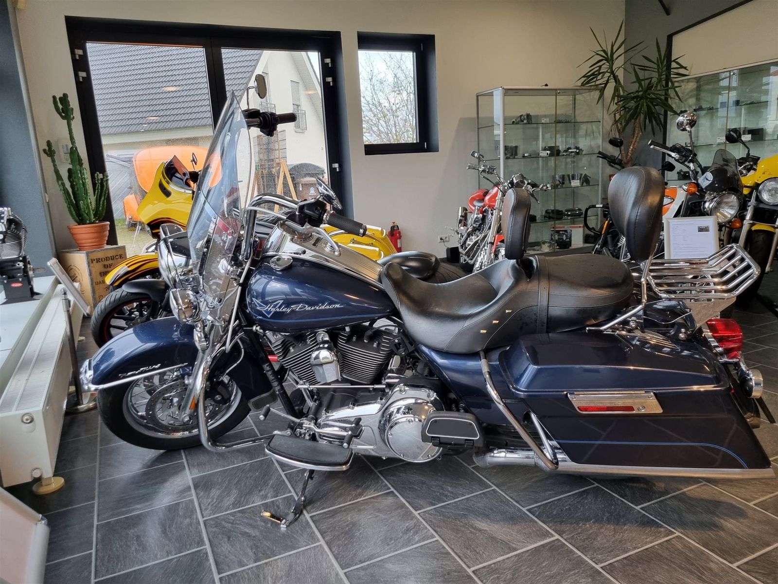 Fahrzeugabbildung Harley-Davidson Touring Road King FLHR sofort Verfügbar