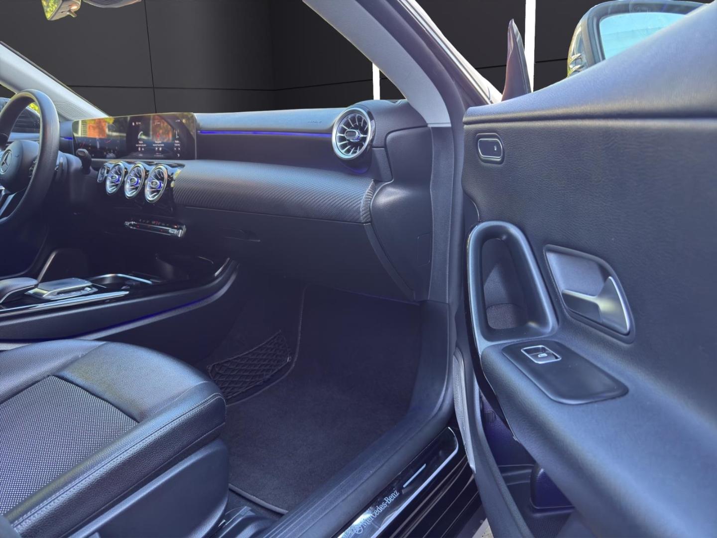 Mercedes-Benz CLA 19 Zoll AHK Widescreen Di, миниатюра 22