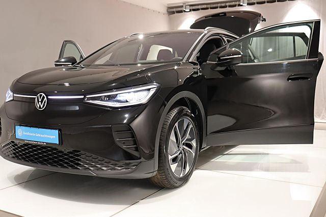 ID.4 Pure 125kW Wärmepumpe IQ-LIGHT ACC Anschlus