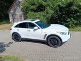 Infiniti FX 30d V6 AWD S Premium S Vollausstattung - Infiniti FX: 30