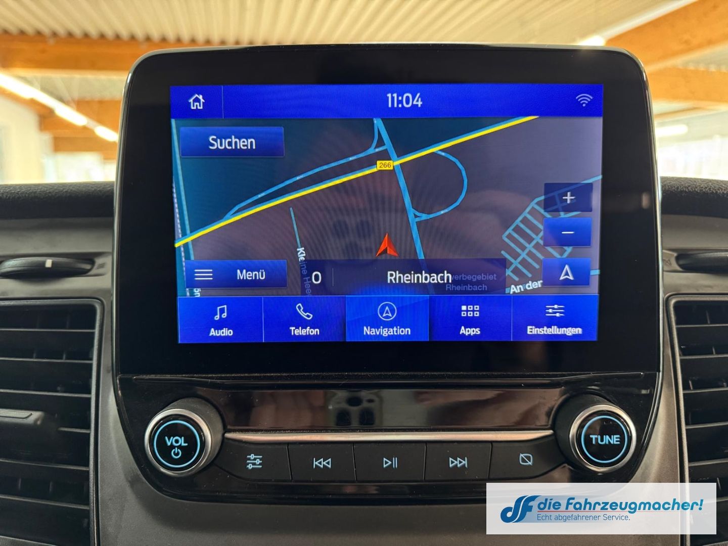 Fahrzeugabbildung Ford Transit Custom Kasten 300 L2 Trend AHK Navi Appl