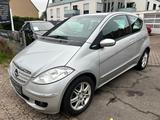 Mercedes-Benz A 200 A -Klasse*Sitzheizung*Klima*Metallfelgen* - mit Benzin-Antrieb: Sitzheizung, Kleinwagen