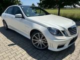 Mercedes-Benz E 63 AMG W212 Lim. Drivers Package, Neuwertig! - Mercedes-Benz E 63 AMG aus 2012