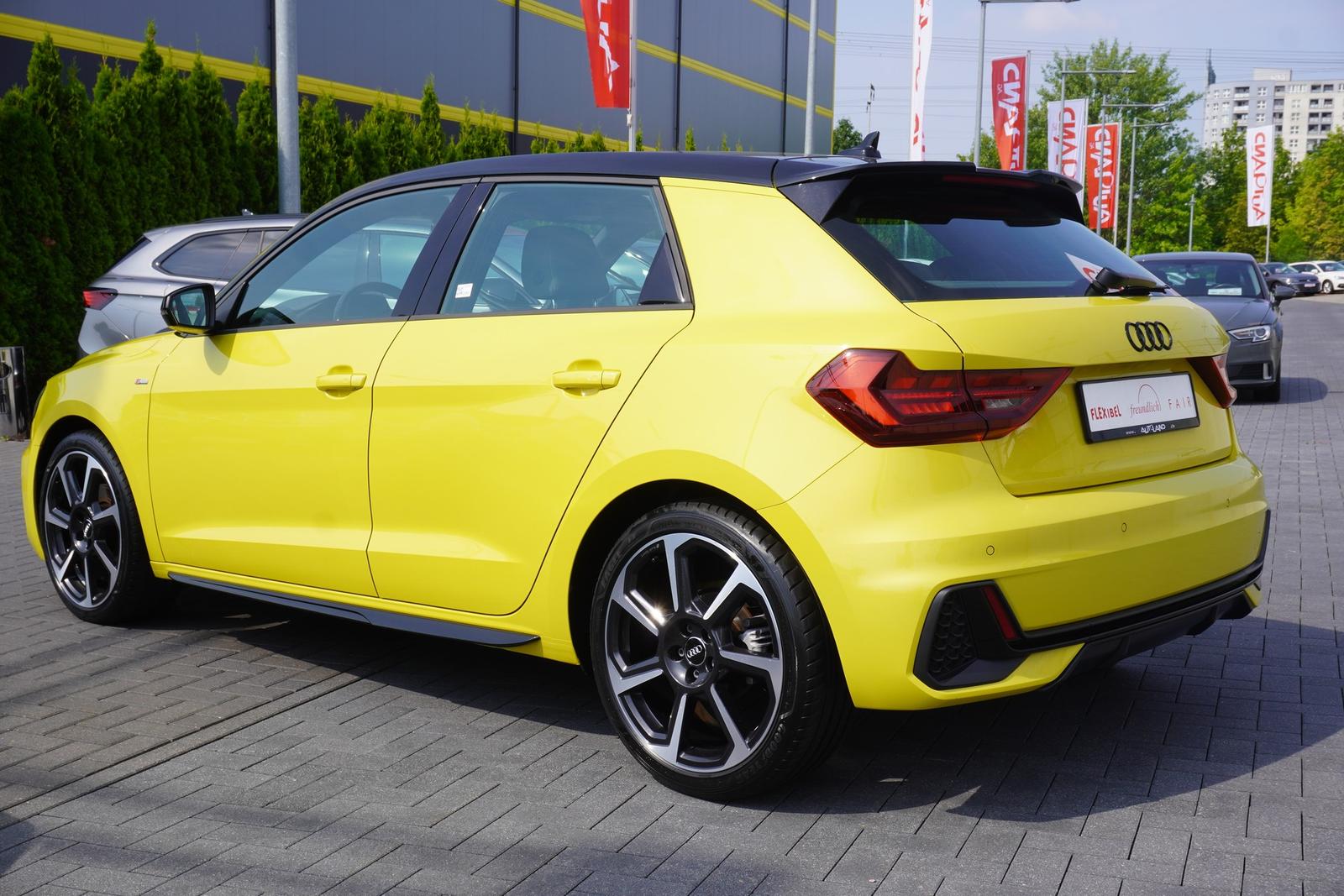 Audi A1 SB 30 1.0 TFSI S-Line LED Keyless Bluetooth