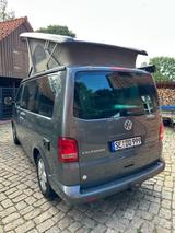 Volkswagen T5 California - Volkswagen T5 California aus 2012