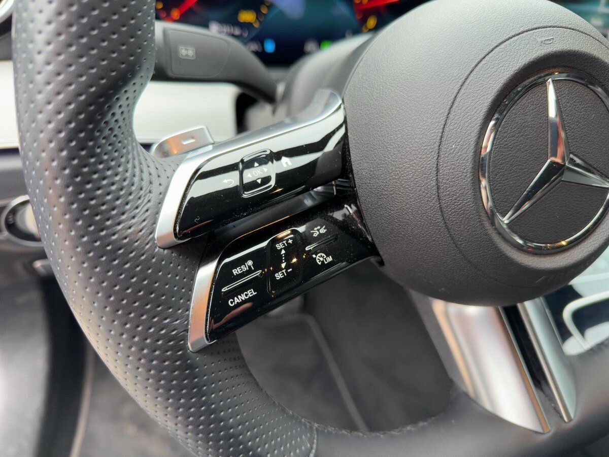 Mercedes-Benz E 200 Cabrio AMG 360 Night DISTR STANDHZG BURMES foto 12