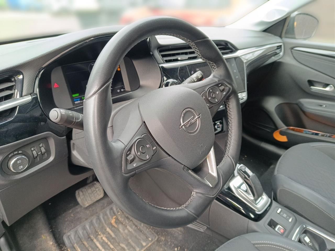 Fahrzeugabbildung Opel Corsa-e F ELEGANCE 3-PHASIG NAVI/LED/KAMERA/DAB+