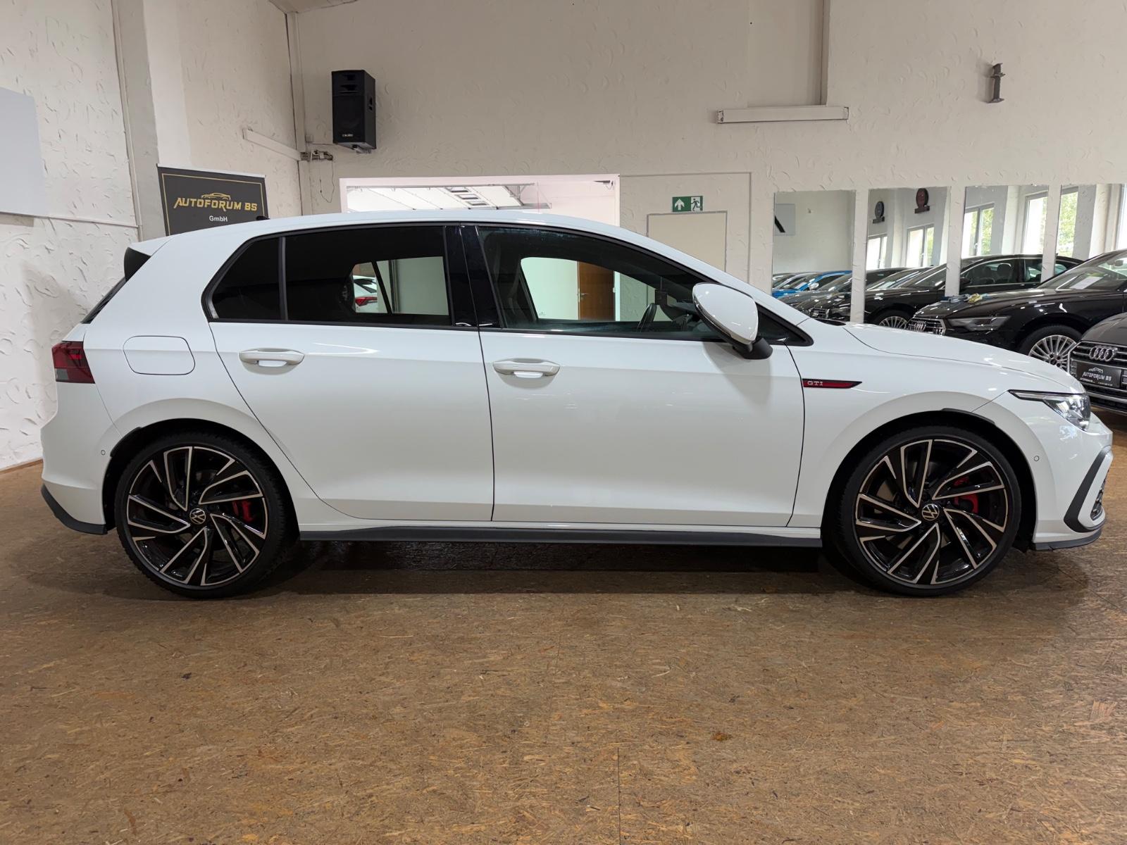 Volkswagen Golf VIII Lim. GTI 2.0TSI DSG/SOUND/CAM/ACC/19", миниатюра 5