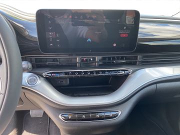 Fiat 500 e Cabrio 42kWh Batterie Icon +LED+Navi+SHZ