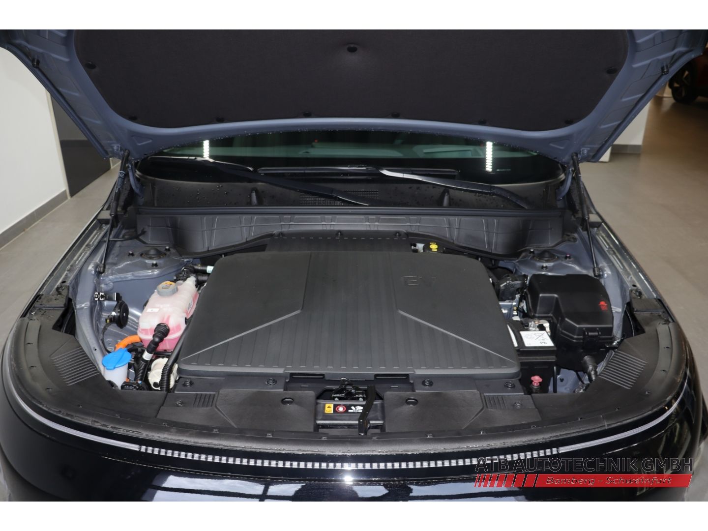 Fahrzeugabbildung Hyundai KONA Elektro Prime MY26 65kWh 204 PS 2WD Technik