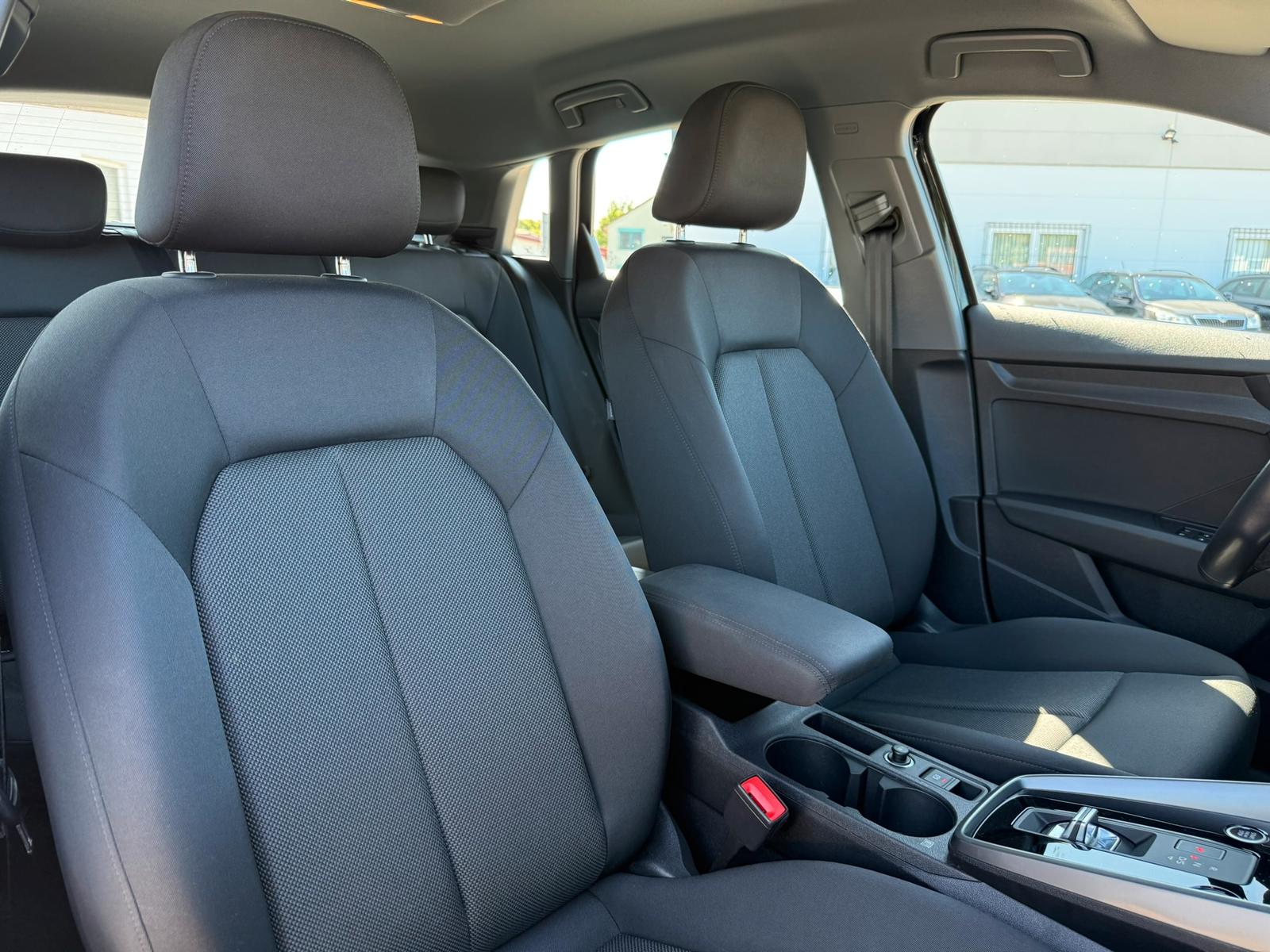 Audi A3 Spb. 30 TFSI S-tr. AHK GRA KAMERA LED, миниатюра 17