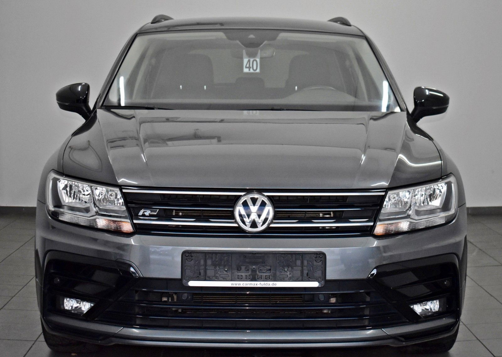 Fahrzeugabbildung Volkswagen Tiguan R Line Black Style Navi,ACC,PDC,DAB