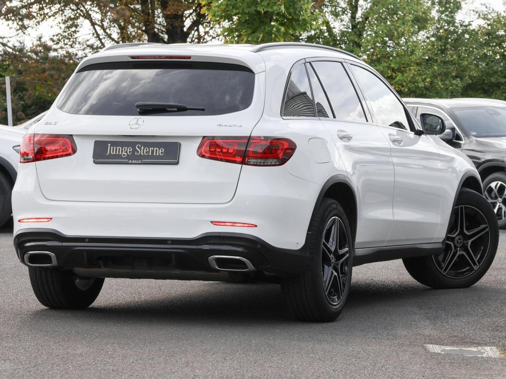 Mercedes-Benz GLC 200 4M AMG-Sport/Pano/AHK/Night/LED/Cam/Totw