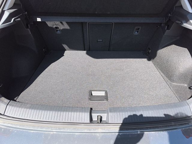 Fahrzeugabbildung Volkswagen T-Roc 1.5 TSI DSG Style MATRIX-LED ACC NAVI AHK