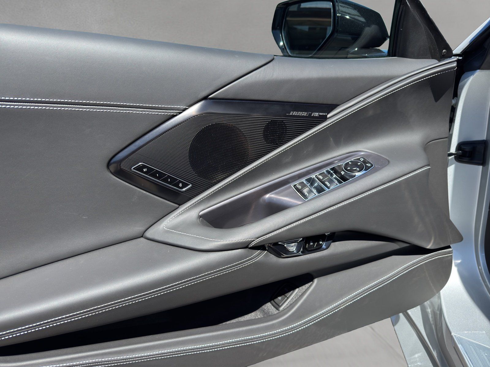 Fahrzeugabbildung Corvette C8 Cabrio 3LT MY2026 MAGNETIC/LIFT/BLADE SILVER