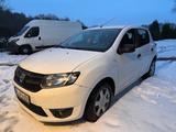 Dacia Sandero 1.2 16V 75 Ambiance Ambiance - Dacia Sandero Ambiance mit Benzin-Antrieb