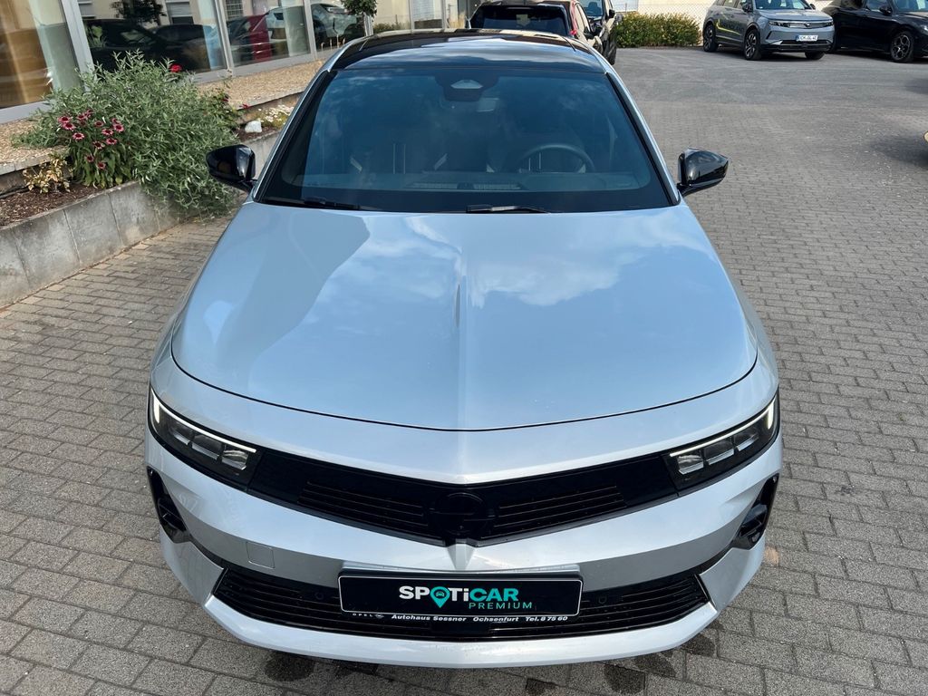 Opel Astra — fotografia 2