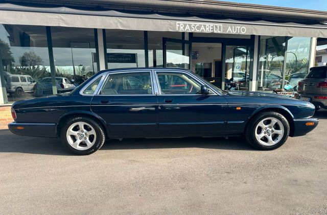 Jaguar XJ 4.0 cat SE /ISCRITTA ASI/KM DOCBELLISS