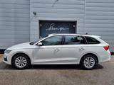 Skoda Octavia 1.5 TSI mHEV Essence - Skoda Octavia: Essence
