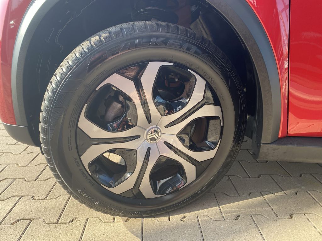 Fahrzeugabbildung Citroën C3 Aircross Turbo 100 PLUS *LED*CAM*Tempomat*
