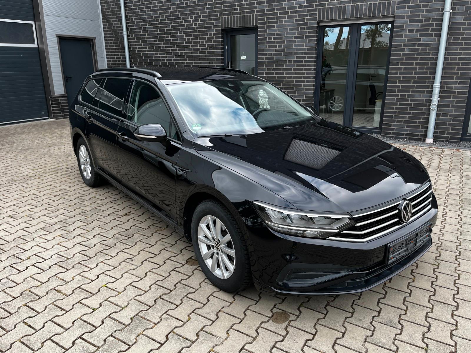 Volkswagen Passat 2.0 TDI/ Navi/LED/1 Hand/MWST